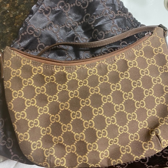 Handbag - Picture 1 of 5